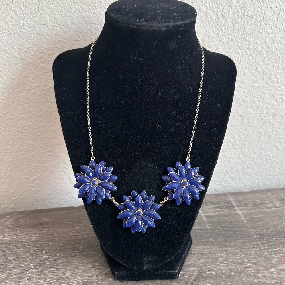 Banana Republic | Floral Statement Necklace
